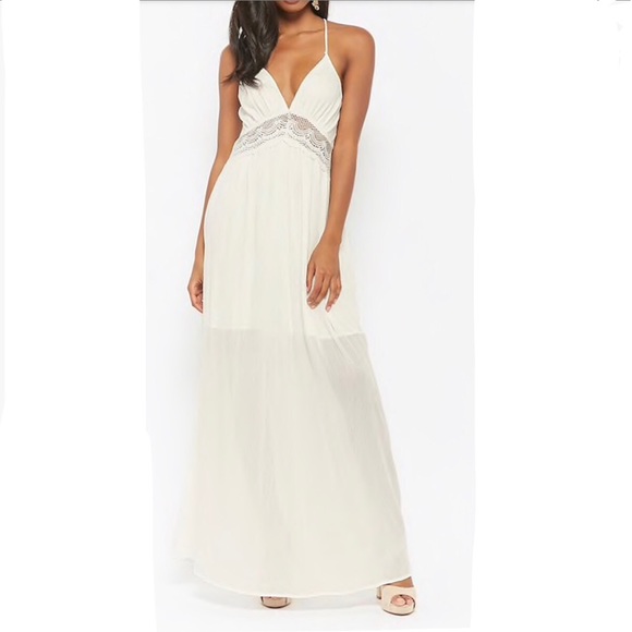 Dresses & Skirts - Beautiful Ivory Maxi Dress